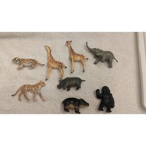 AAA Animal Figures Lot of 8